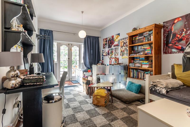 To Let 5 Bedroom Property for Rent in Zwaanswyk Western Cape